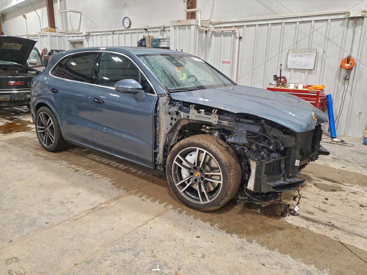 2019 PORSCHE CAYENNE TURBO photo 4