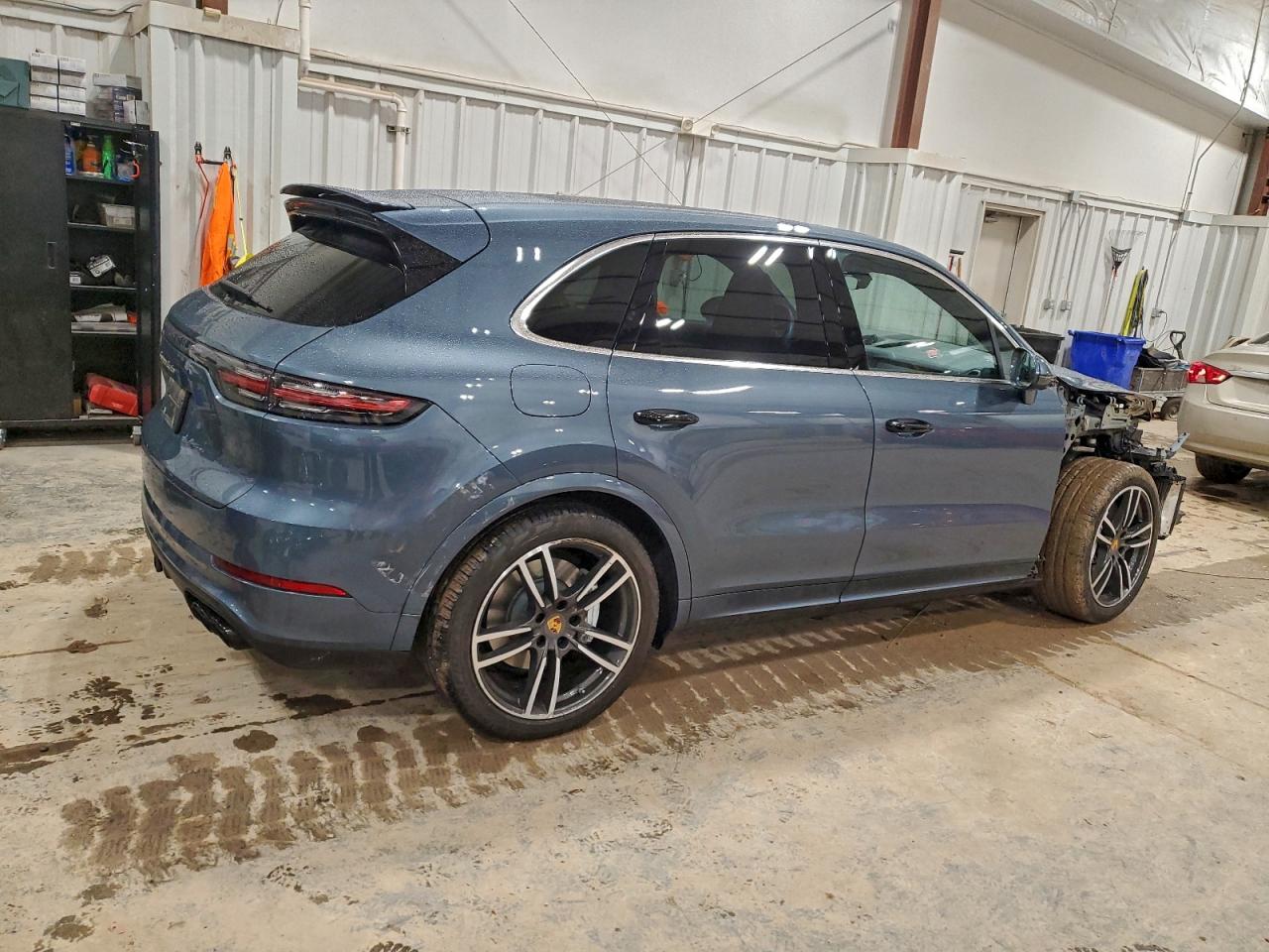 2019 PORSCHE CAYENNE TURBO photo 3