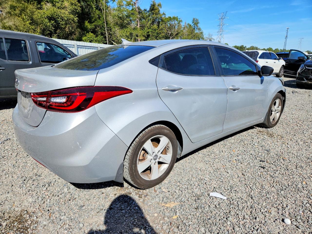 2013 HYUNDAI ELANTRA GLS photo 3