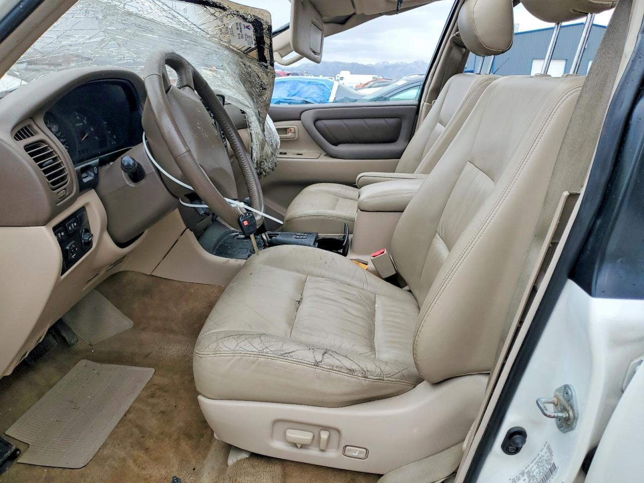 1999 TOYOTA LAND CRUISER photo 7