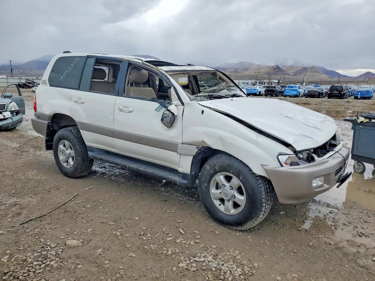 1999 TOYOTA LAND CRUISER photo 4