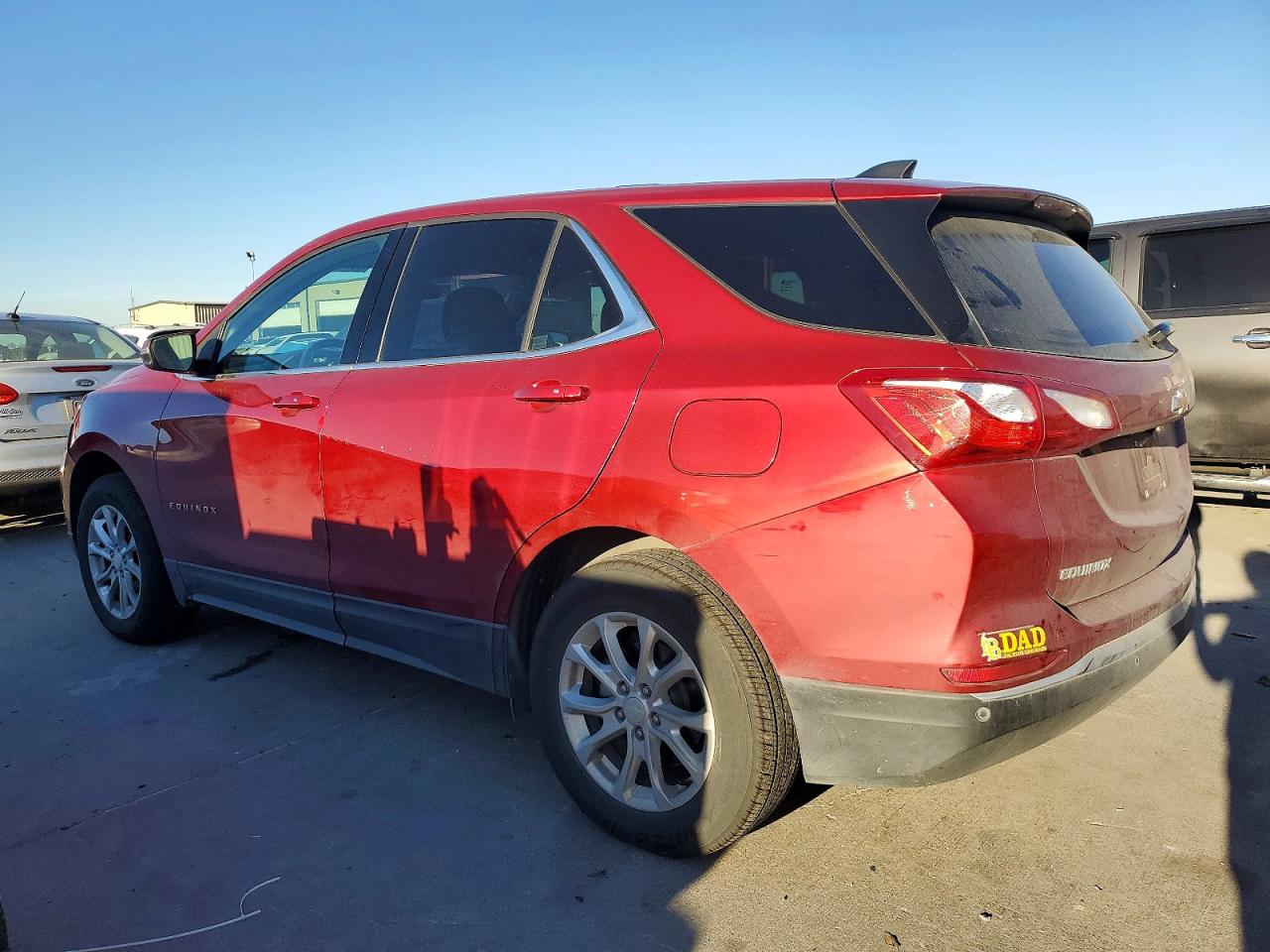 2018 CHEVROLET EQUINOX LT photo 2