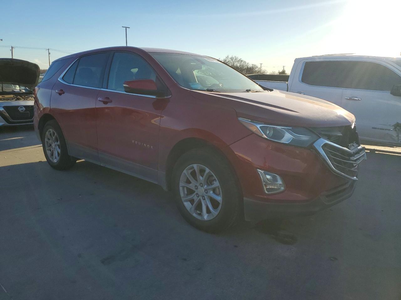 2018 CHEVROLET EQUINOX LT photo 4