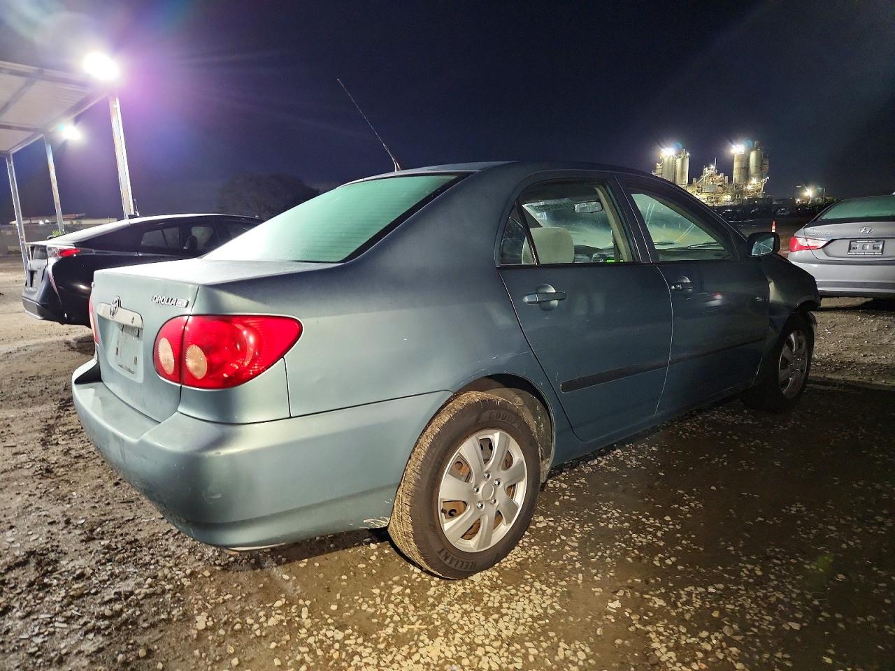 2006 TOYOTA COROLLA CE photo 3