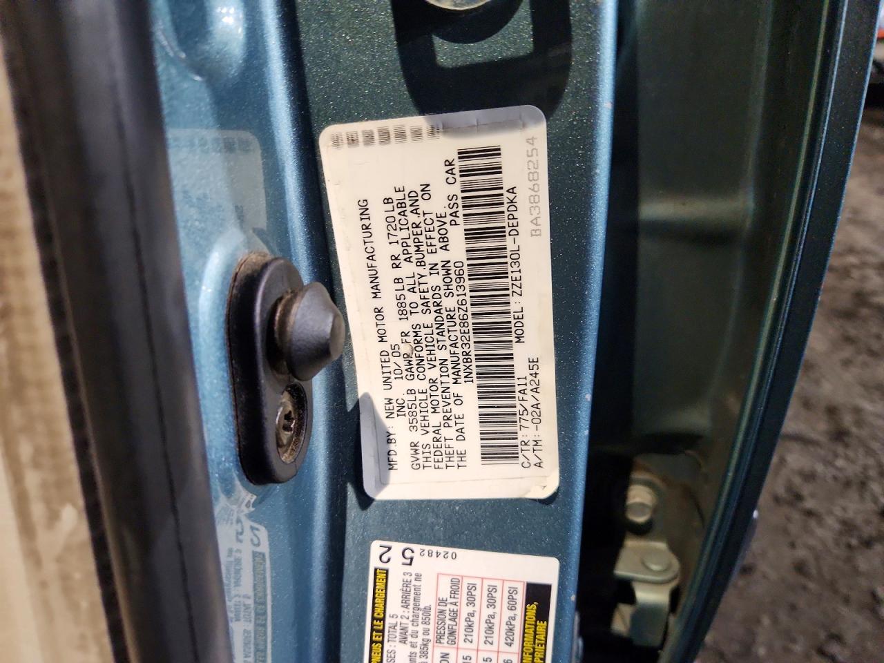 2006 TOYOTA COROLLA CE photo 12