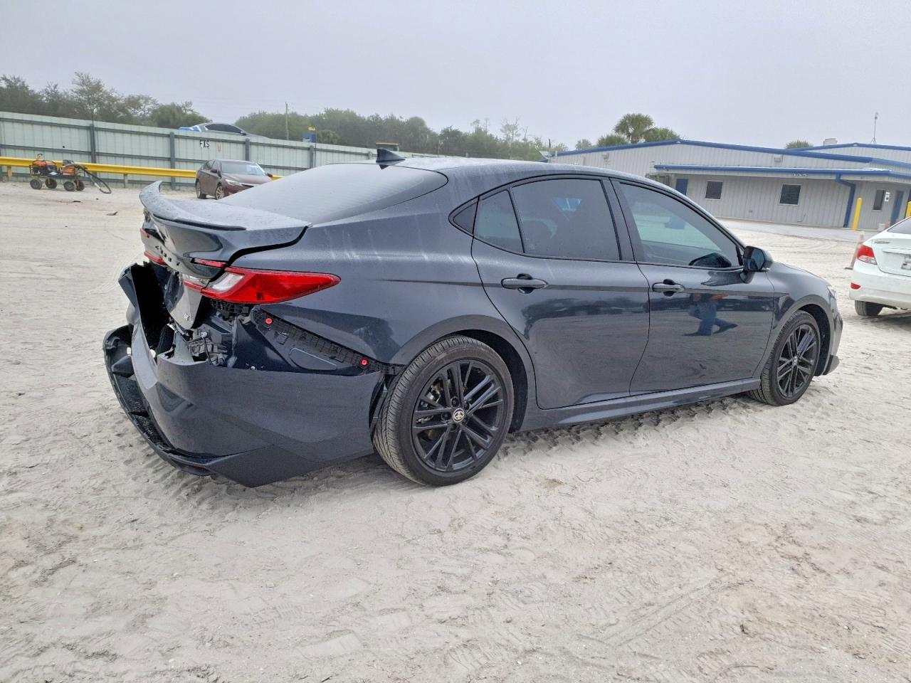 2026 TOYOTA CAMRY XSE photo 3