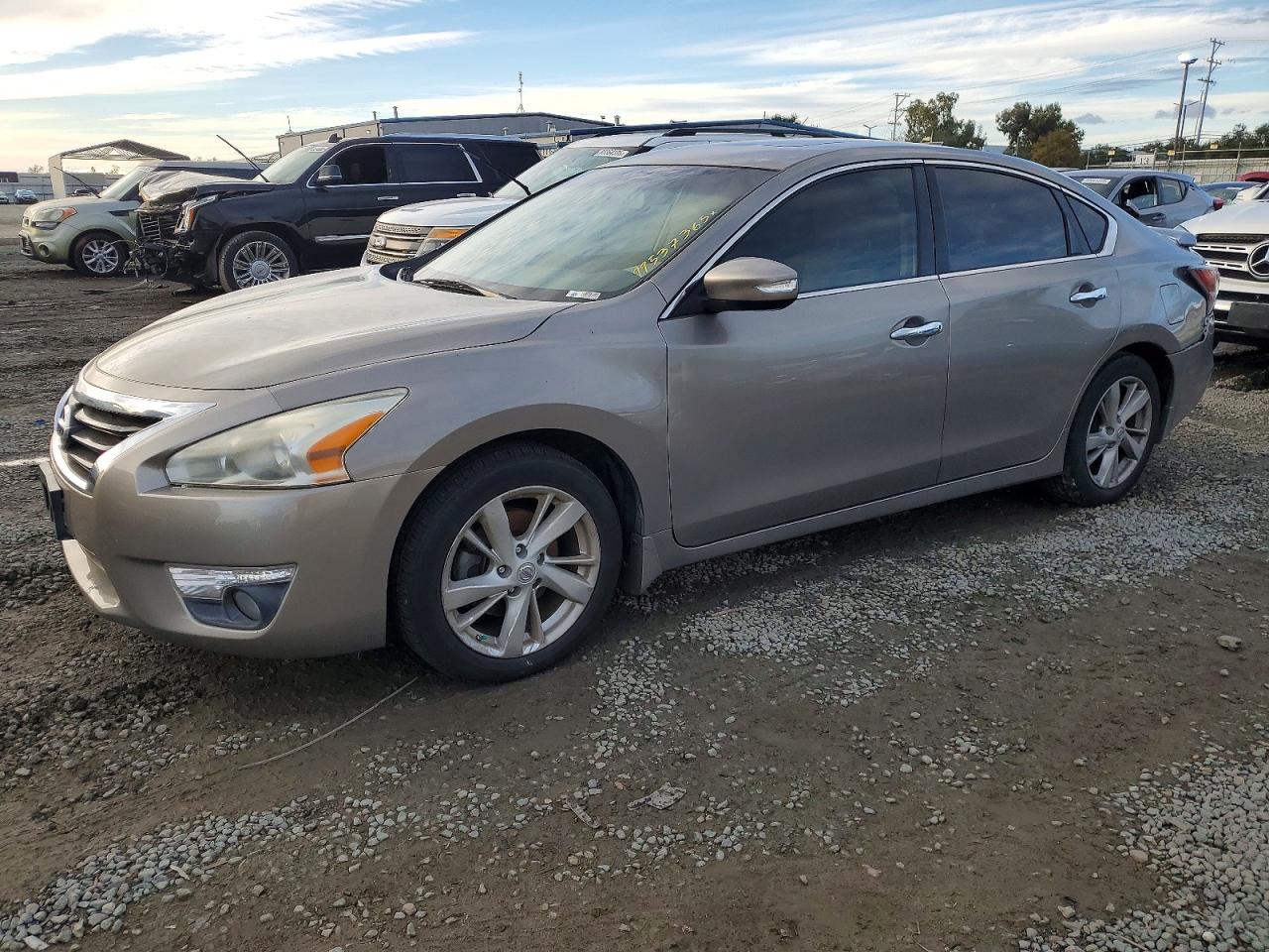 2015 NISSAN ALTIMA