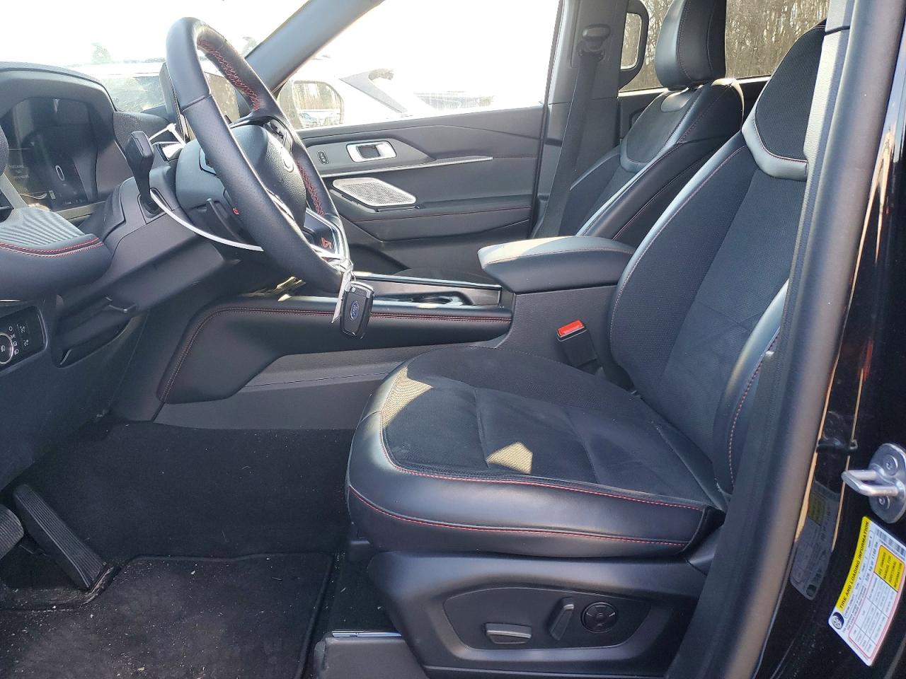 2025 FORD EXPLORER ST photo 7