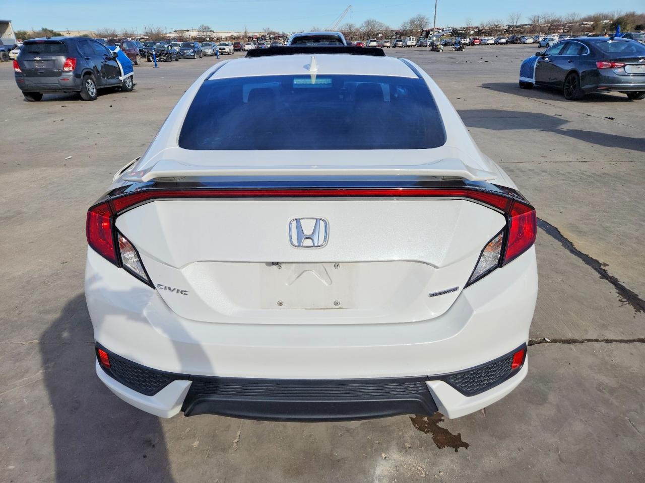 2020 HONDA CIVIC TOURING photo 6