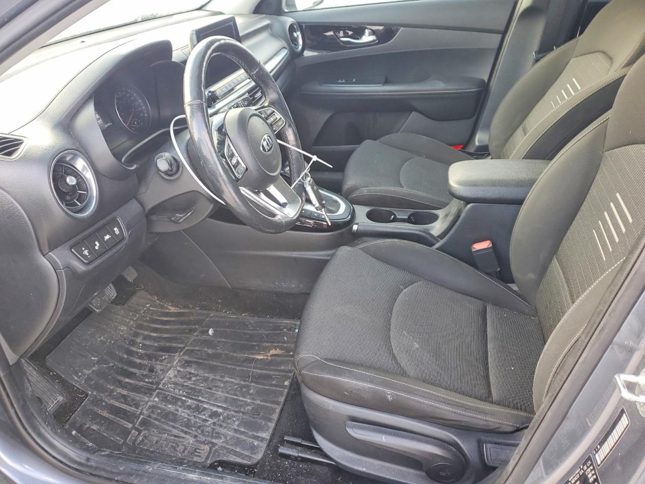 2020 KIA FORTE EX photo 7
