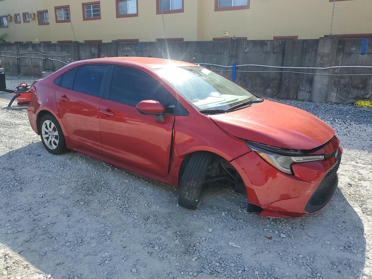 2020 TOYOTA COROLLA LE photo 4
