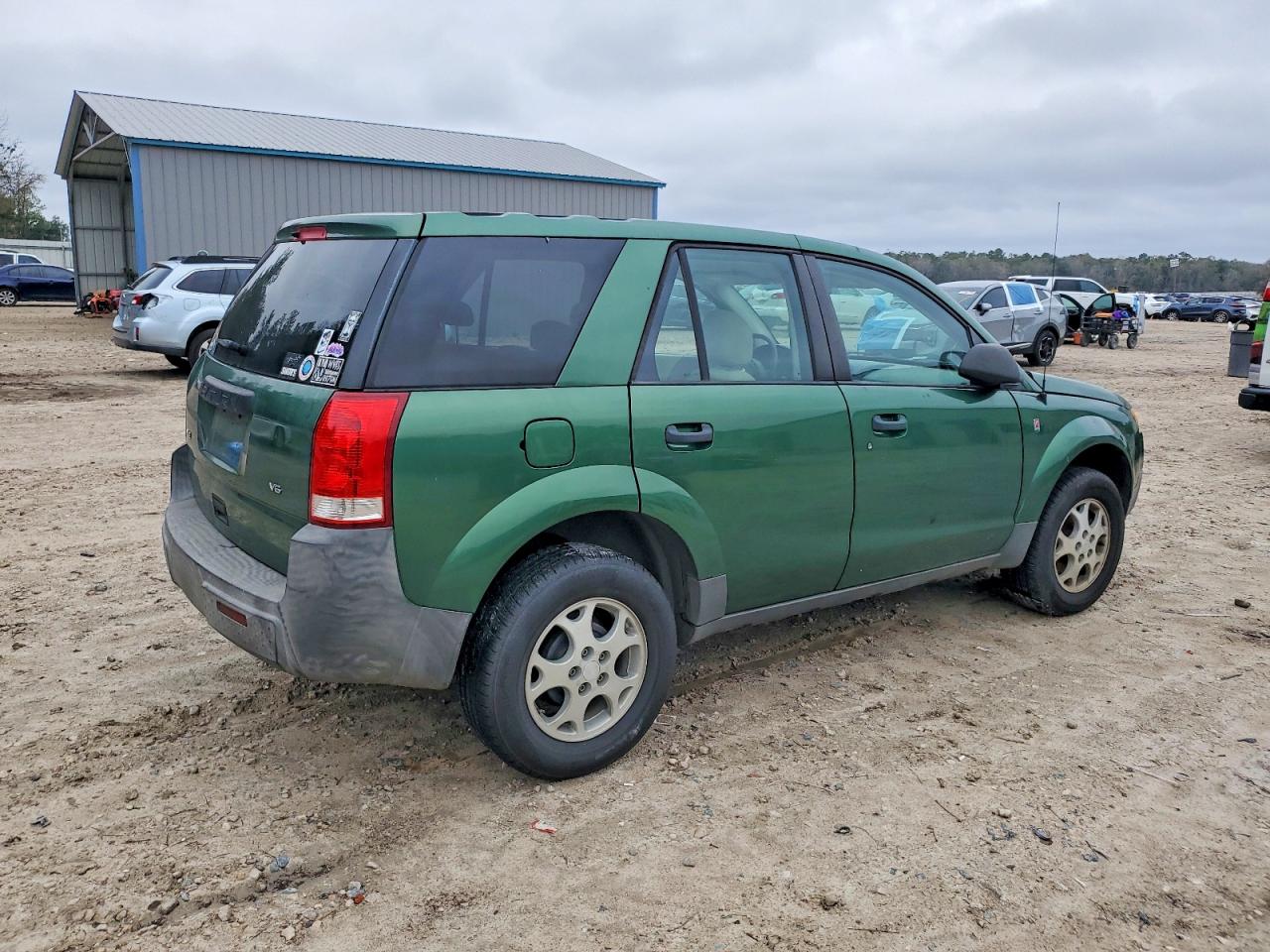 2003 SATURN VUE photo 3