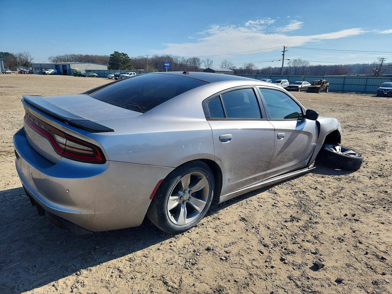 2015 DODGE CHARGER SE photo 3