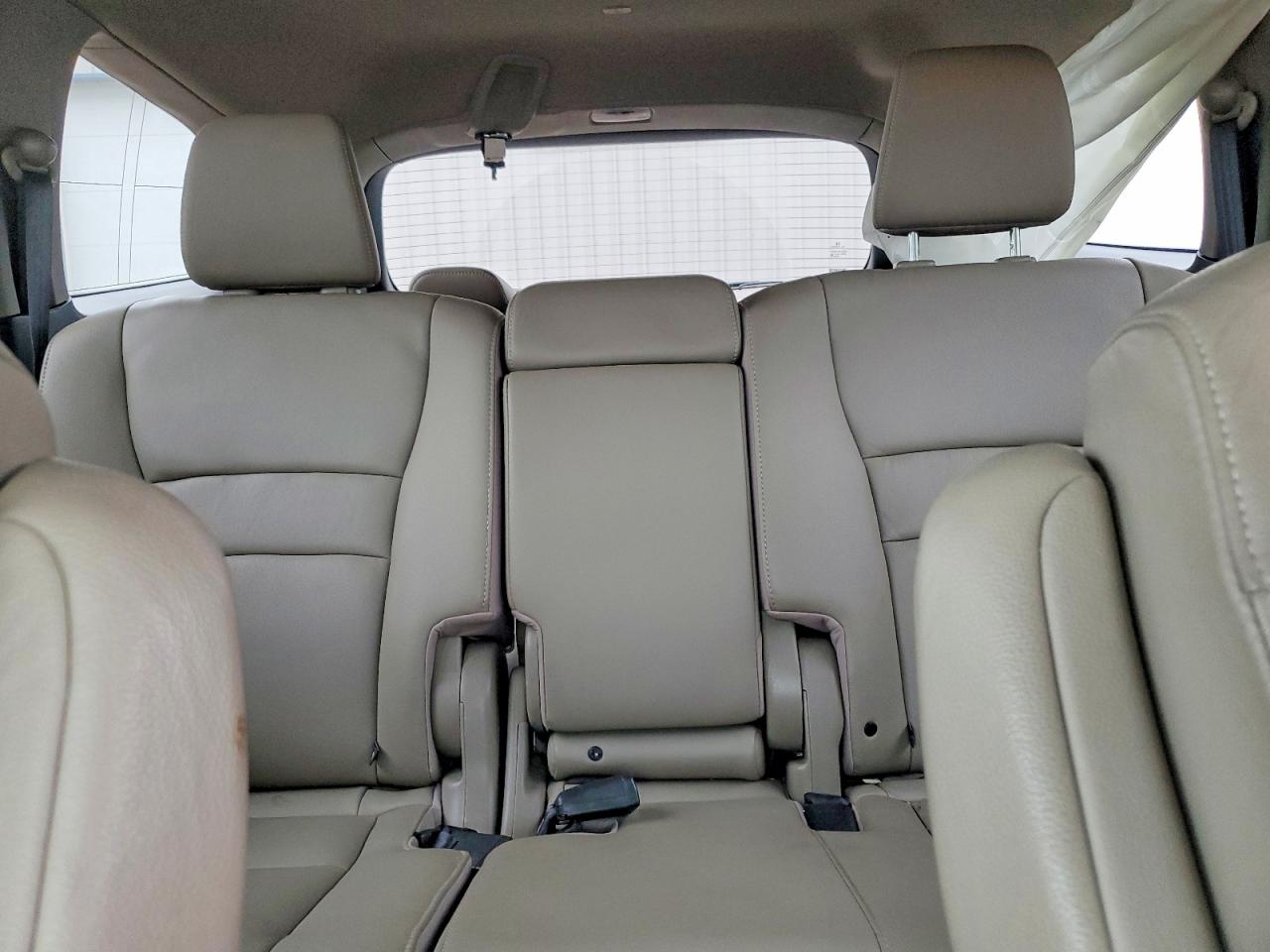 2016 HONDA PILOT EXL photo 19