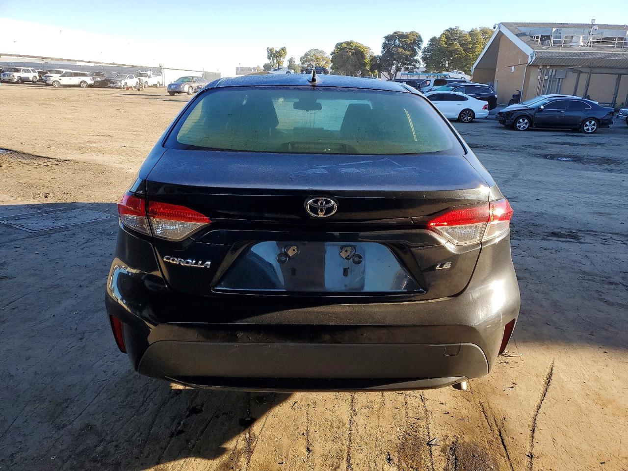 2020 TOYOTA COROLLA LE photo 6