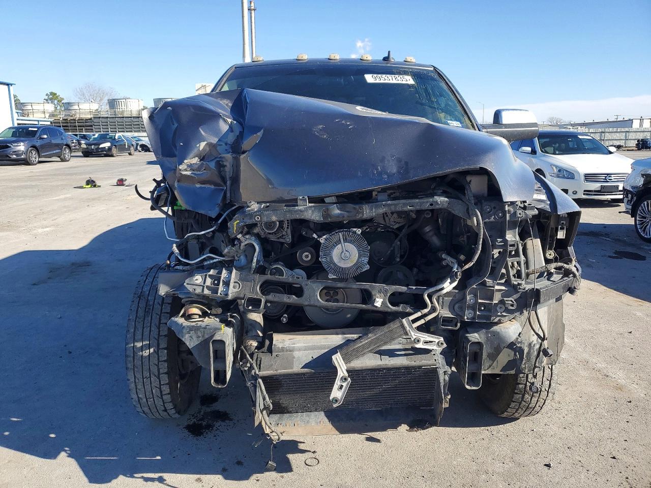 2018 RAM 3500 LARAMIE photo 5