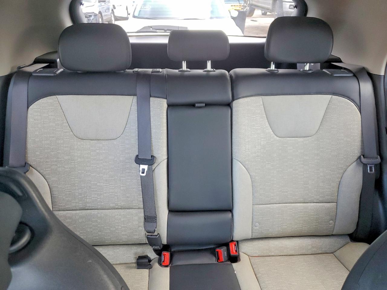 2023 KIA NIRO SX photo 10
