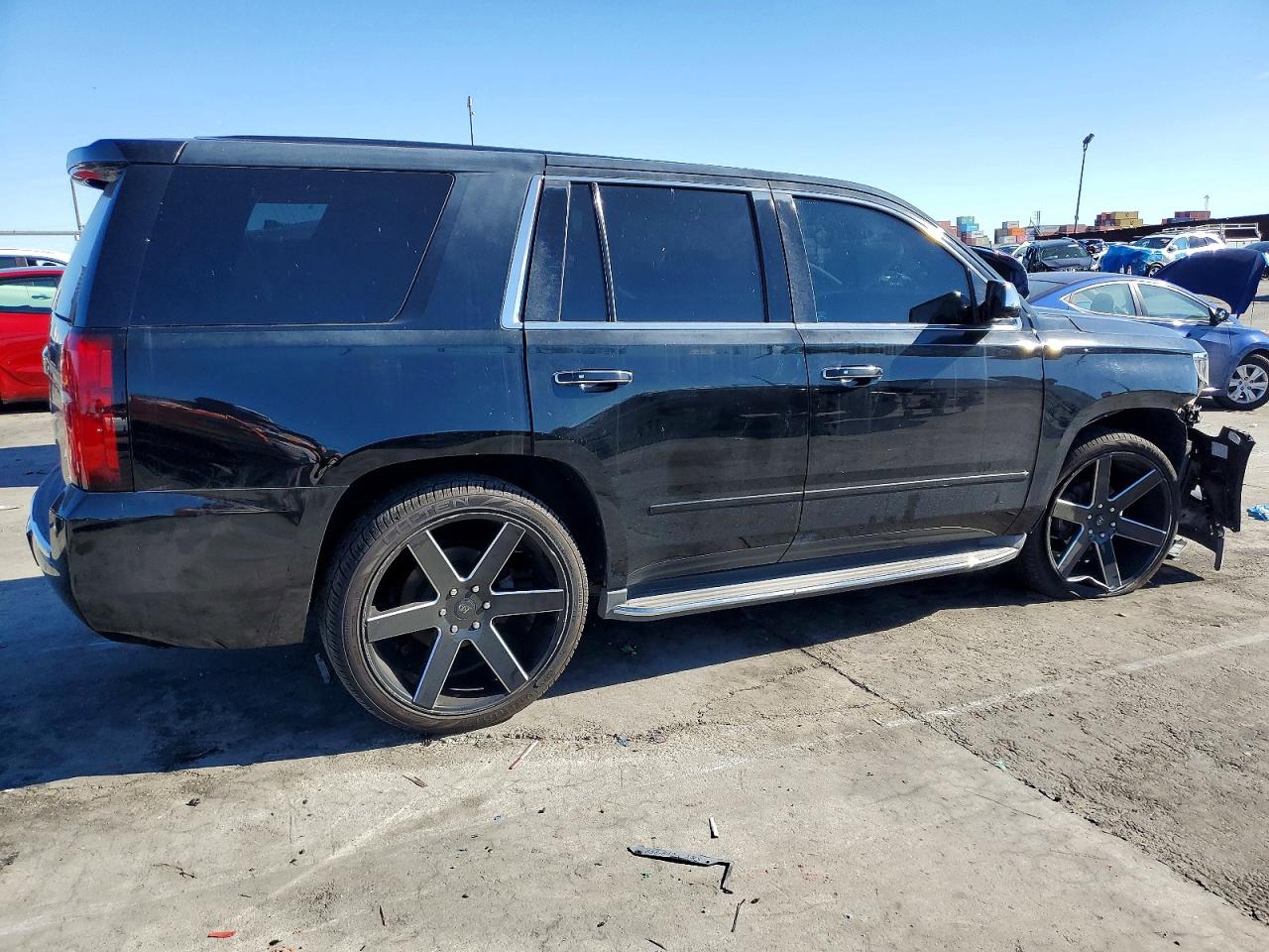 2016 CHEVROLET TAHOE C1500 LTZ photo 3