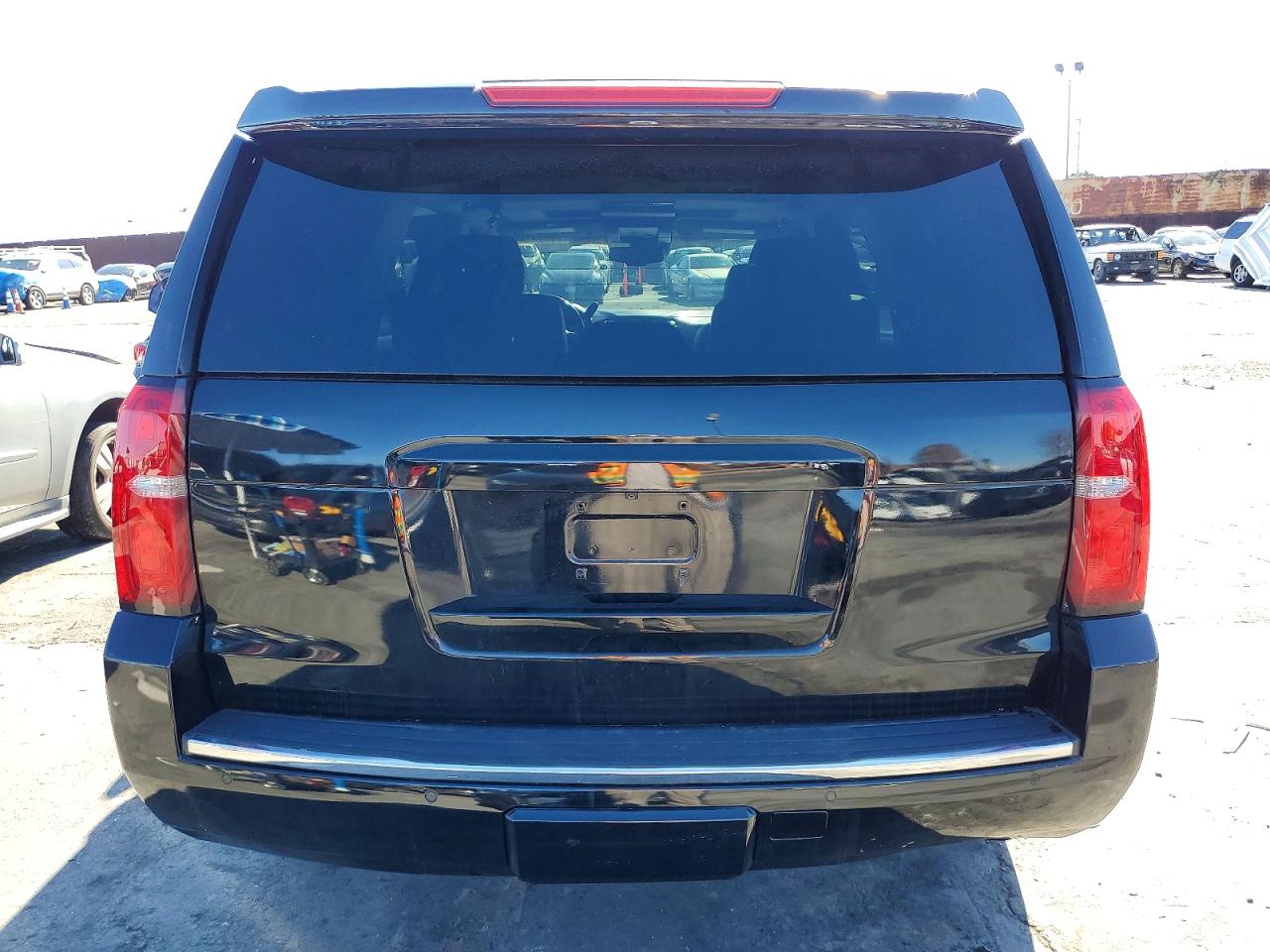 2016 CHEVROLET TAHOE C1500 LTZ photo 6