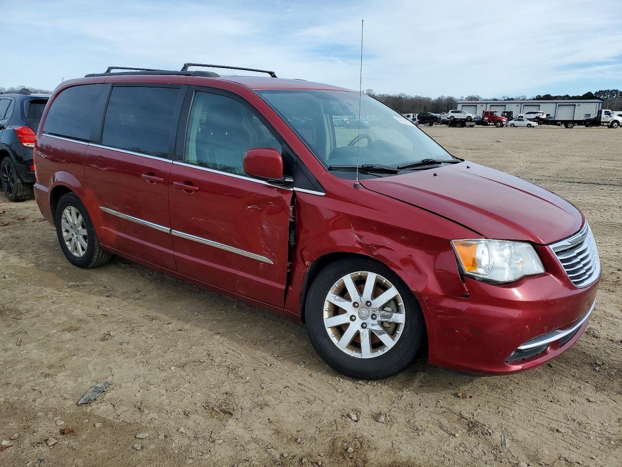 2015 CHRYSLER TOWN & COUNTRY TOURING photo 7