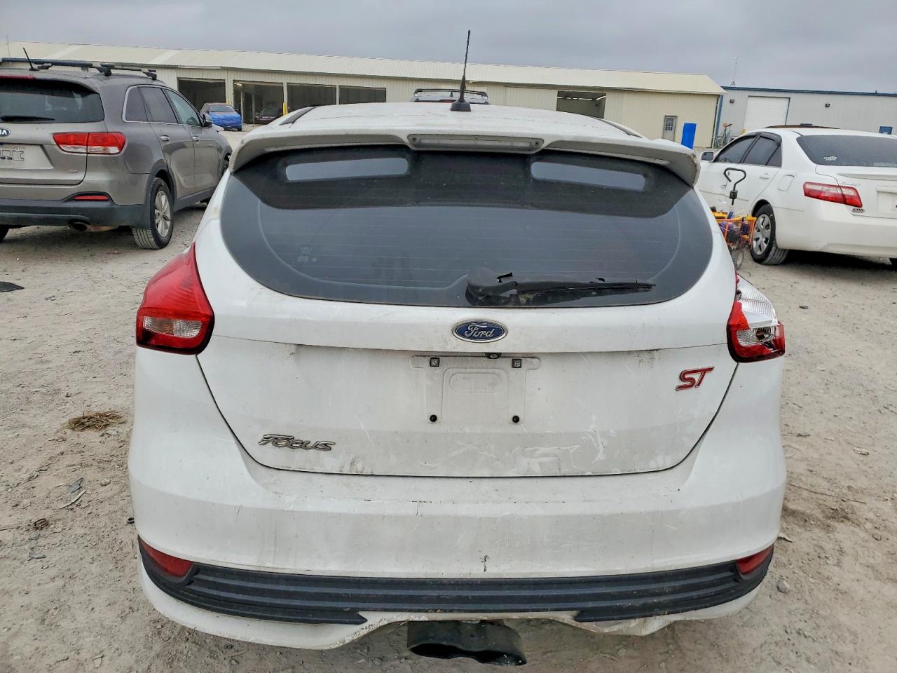 2015 FORD FOCUS ST photo 6