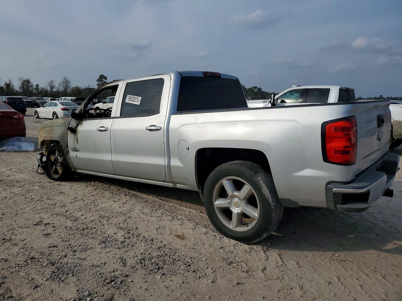 2014 CHEVROLET SILVERADO C1500 LT photo 2