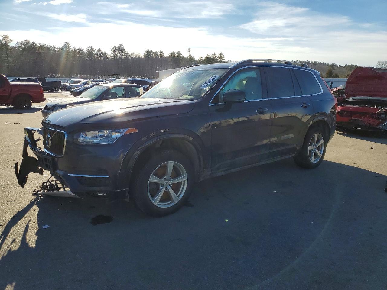 2016 VOLVO XC90
