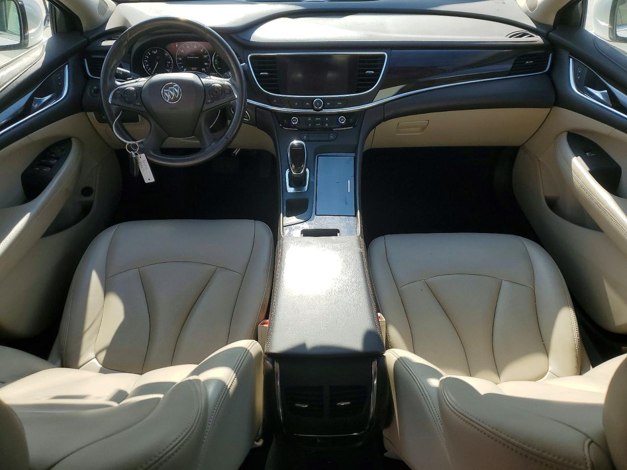 2018 BUICK LACROSSE PREFERRED photo 8
