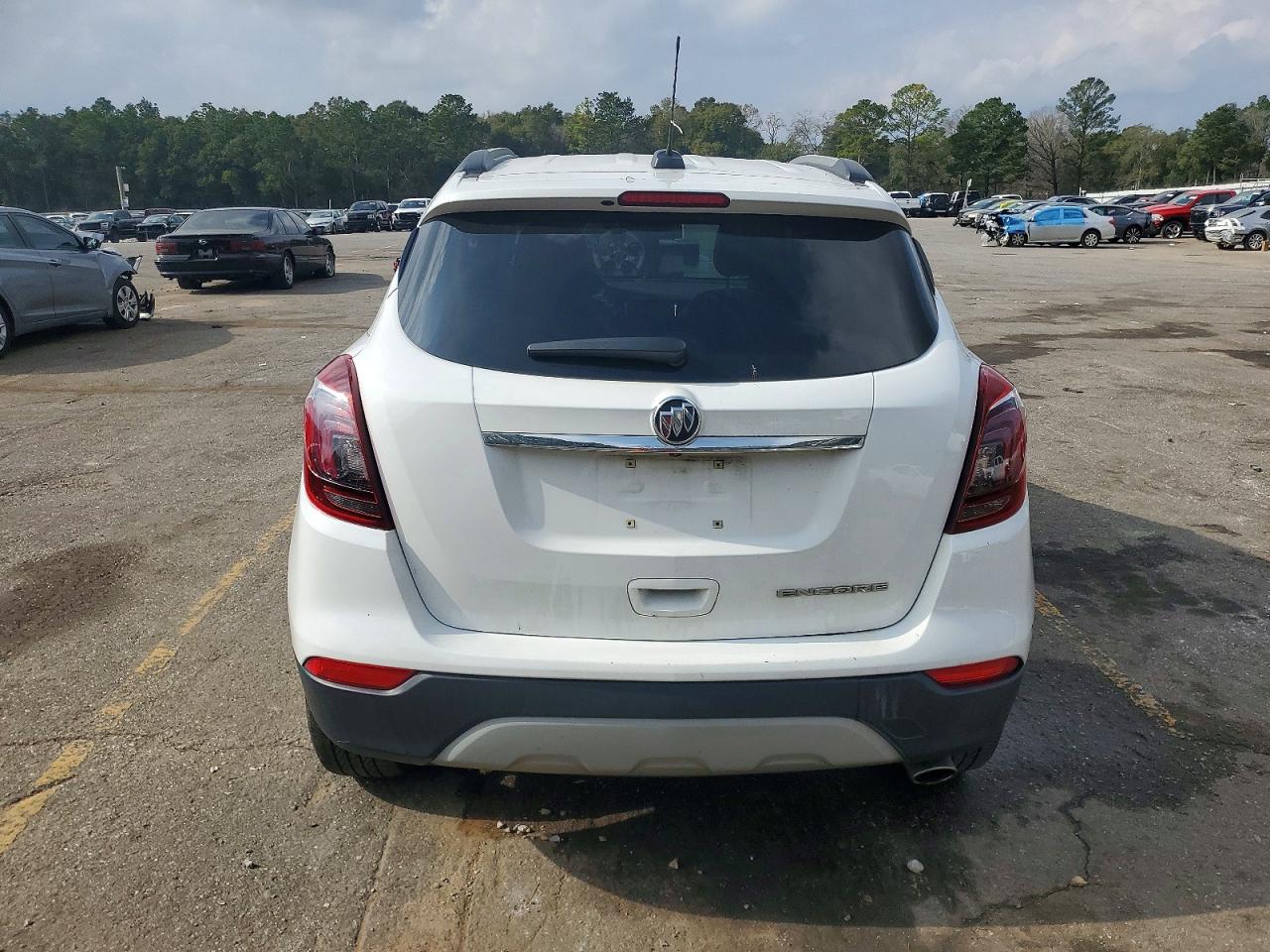 2020 BUICK ENCORE PREFERRED photo 6