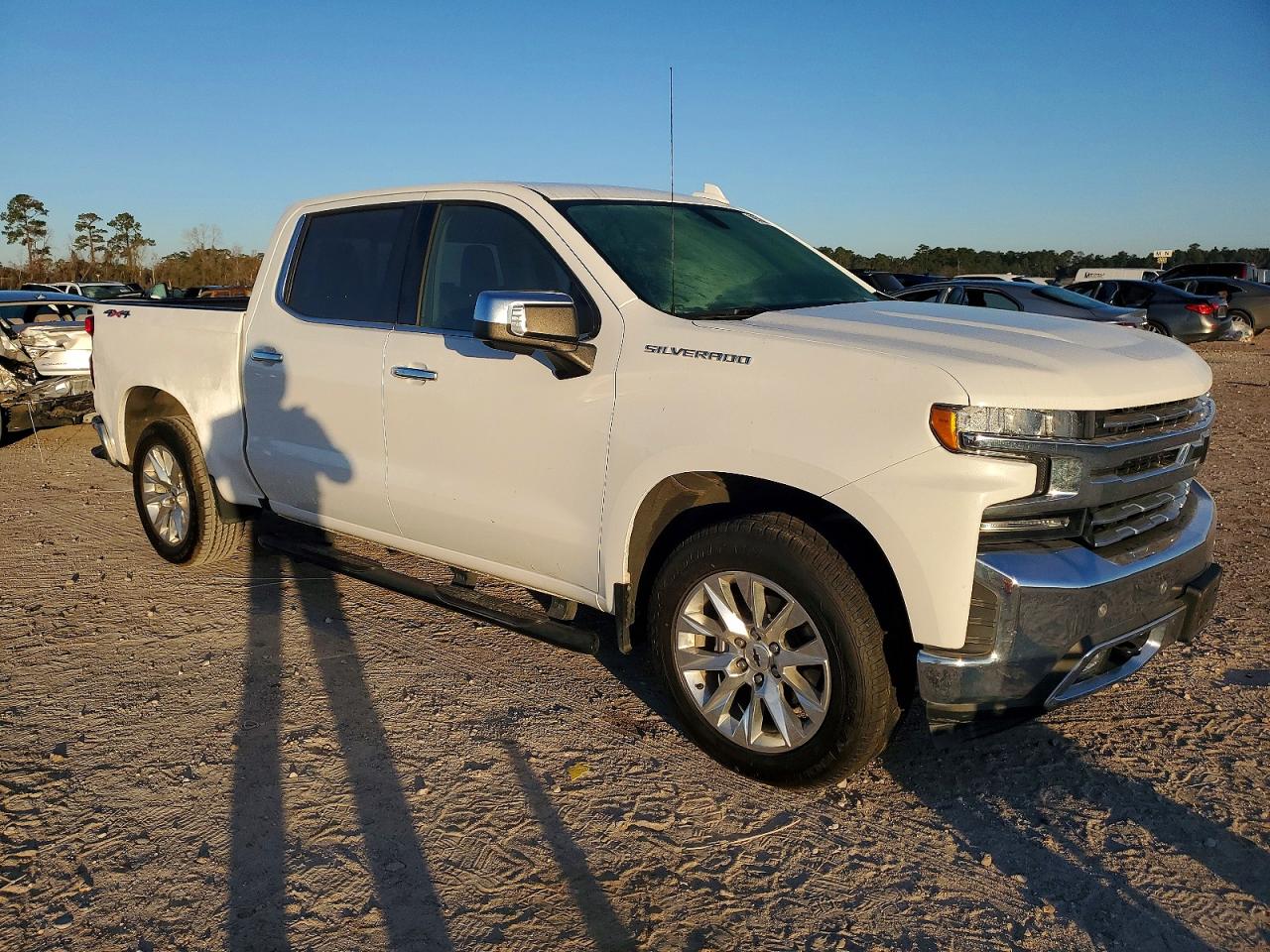 2021 CHEVROLET SILVERADO K1500 LTZ photo 4