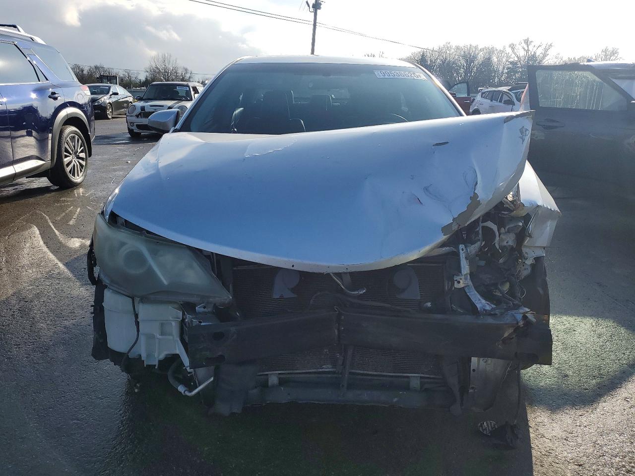 2013 TOYOTA CAMRY L photo 5