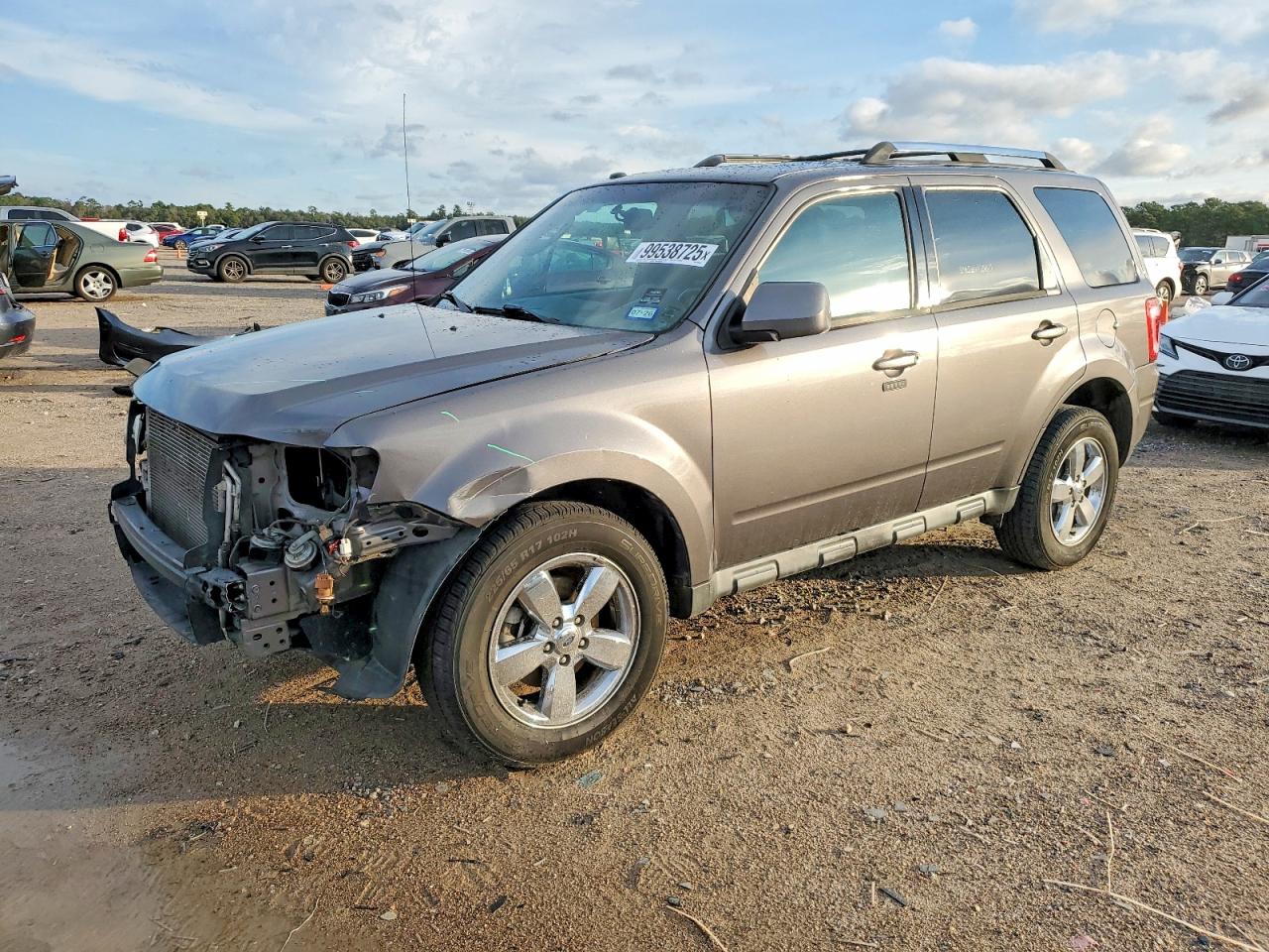 2011 FORD ESCAPE