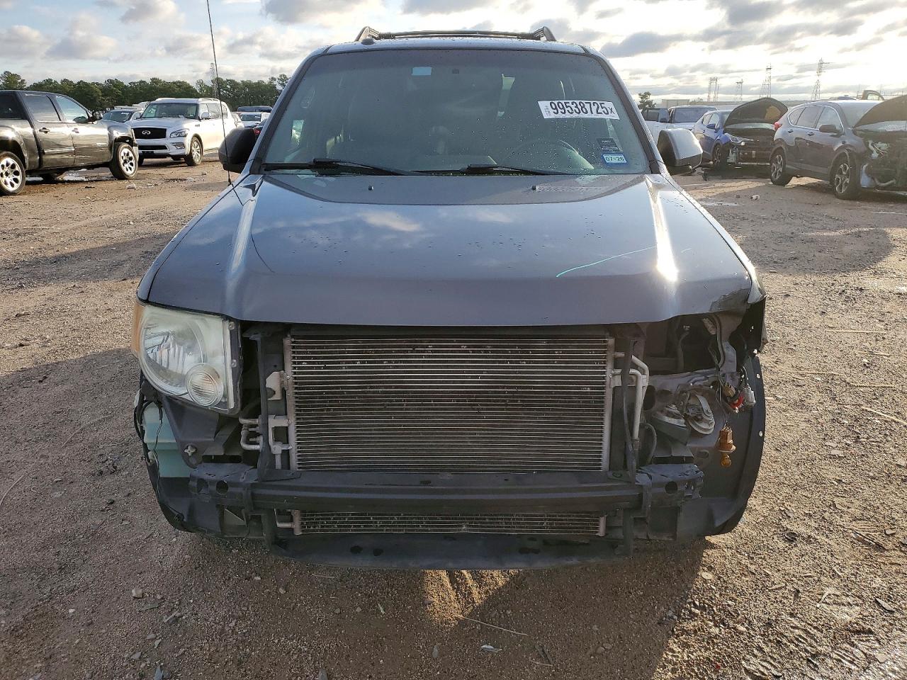 2011 FORD ESCAPE LIMITED photo 9