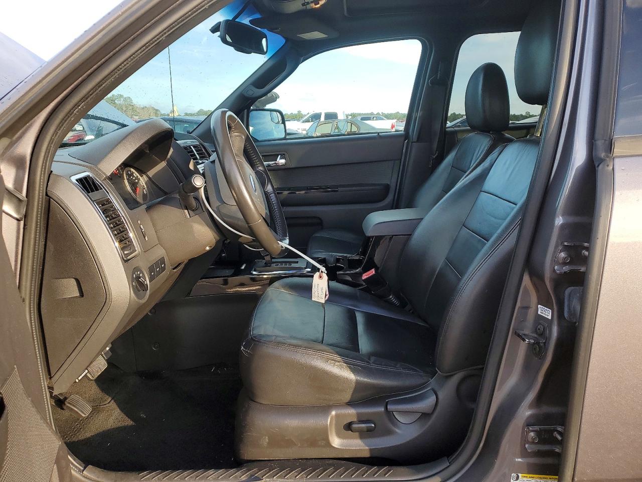 2011 FORD ESCAPE LIMITED photo 13