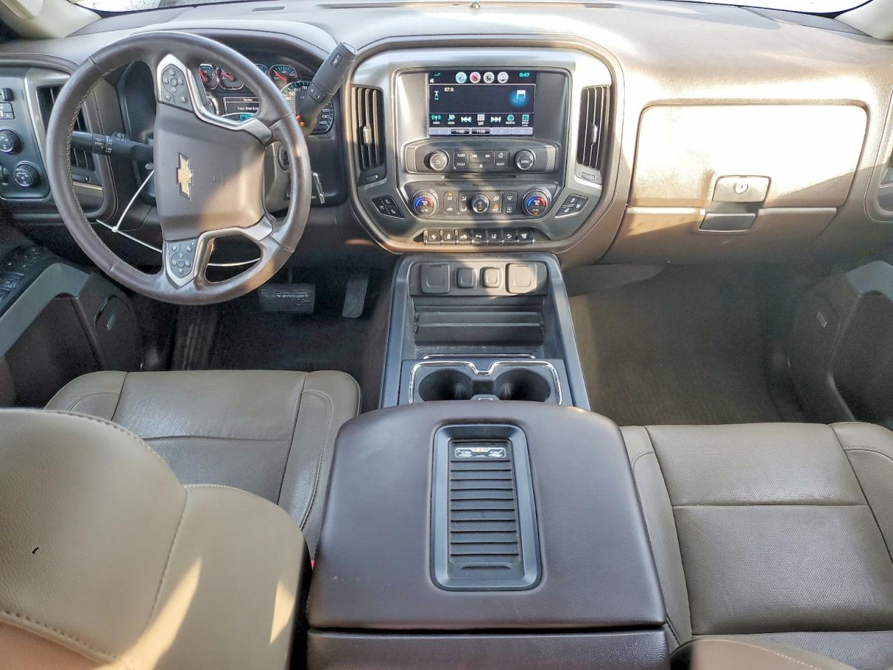 2016 CHEVROLET SILVERADO K3500 LTZ photo 8