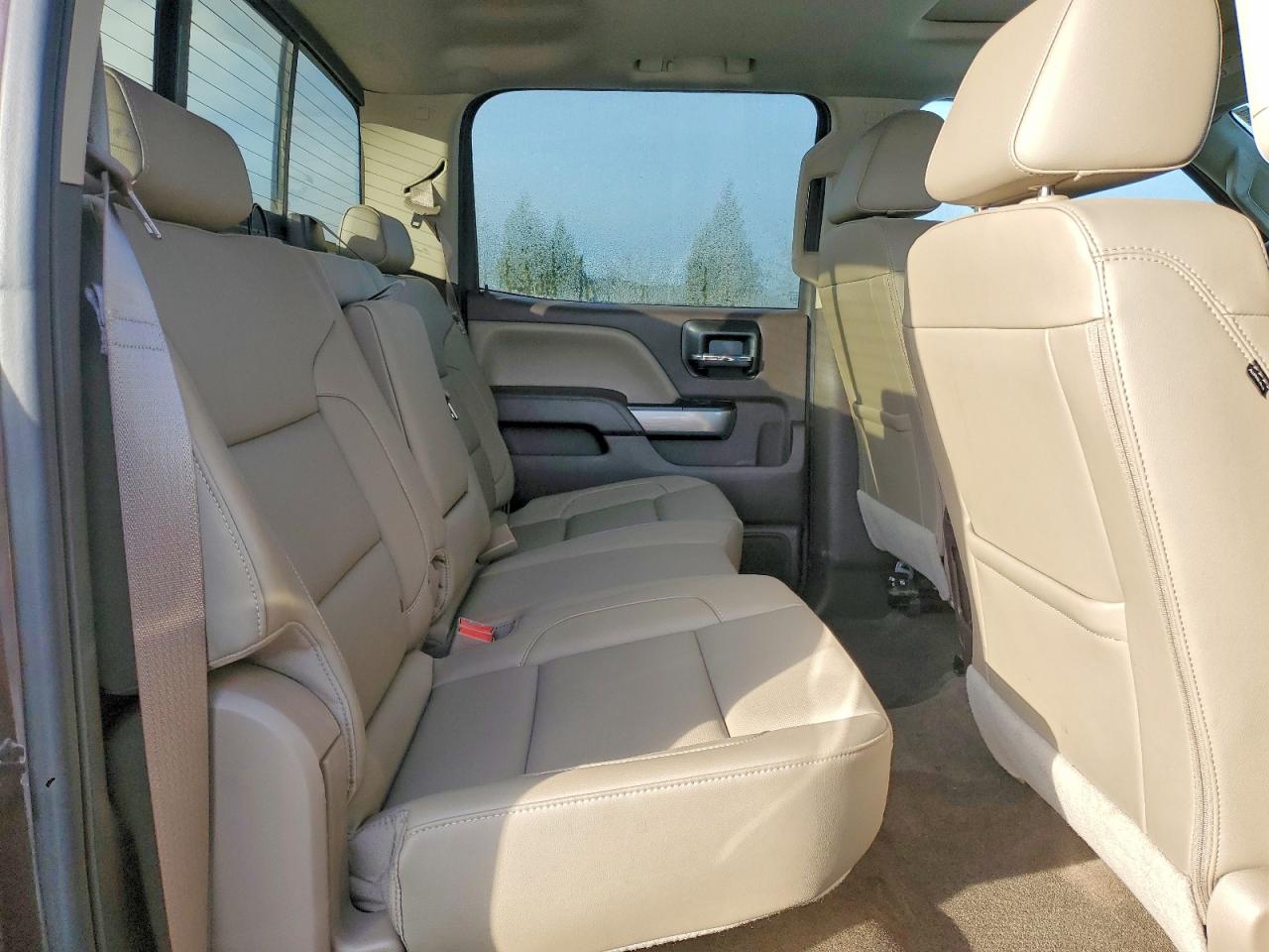 2016 CHEVROLET SILVERADO K3500 LTZ photo 10