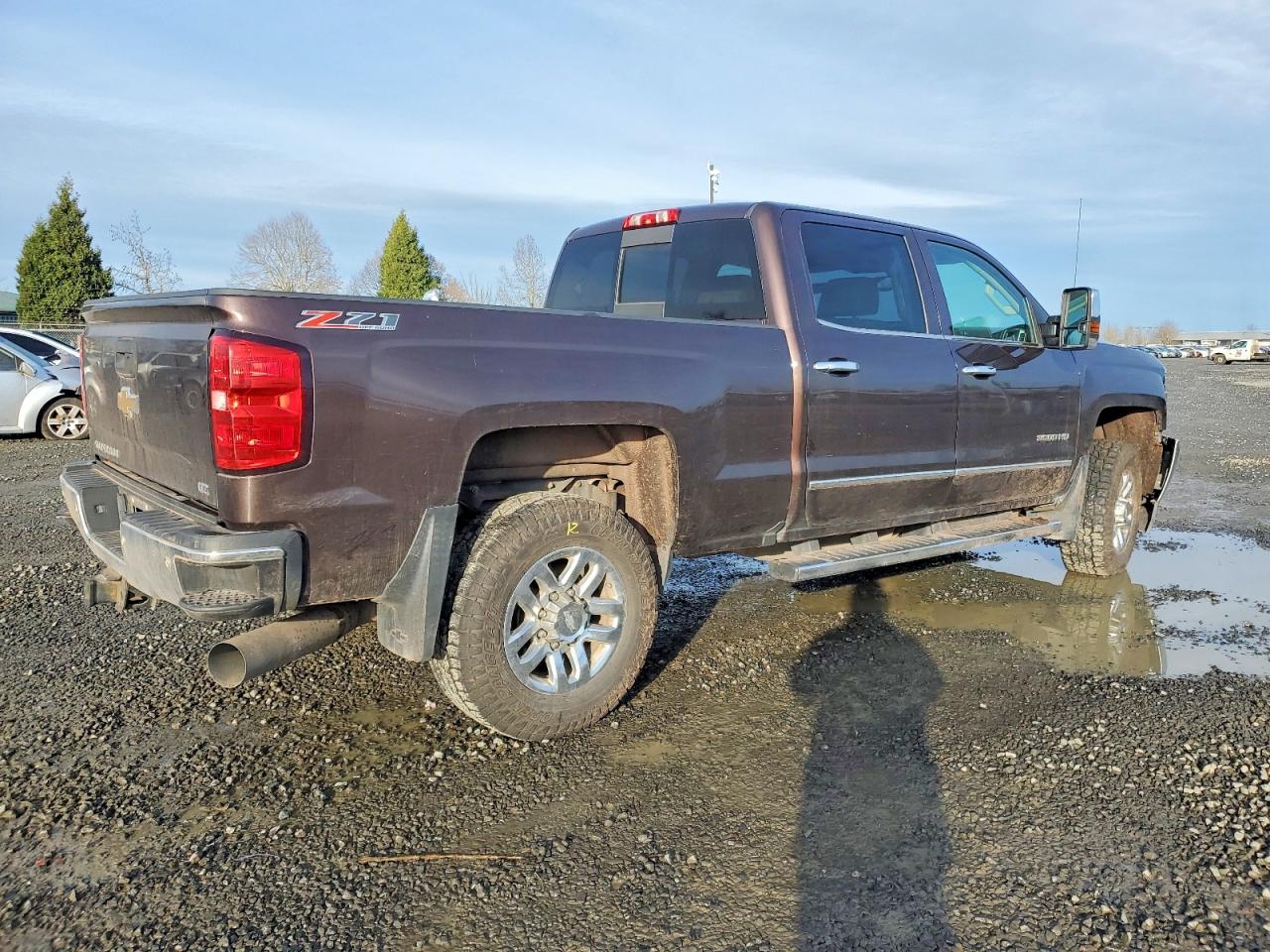 2016 CHEVROLET SILVERADO K3500 LTZ photo 3