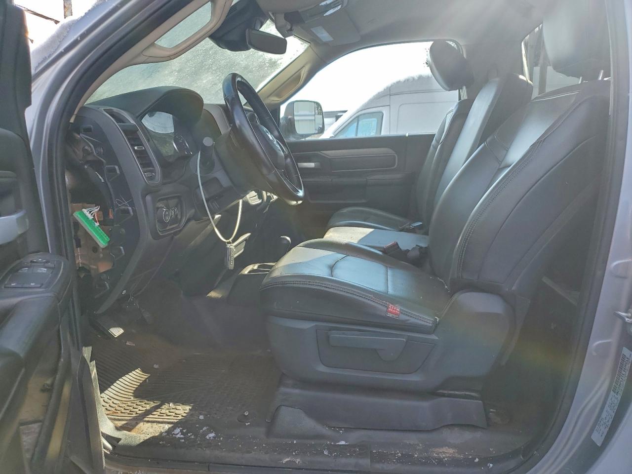 2019 RAM 3500 photo 7