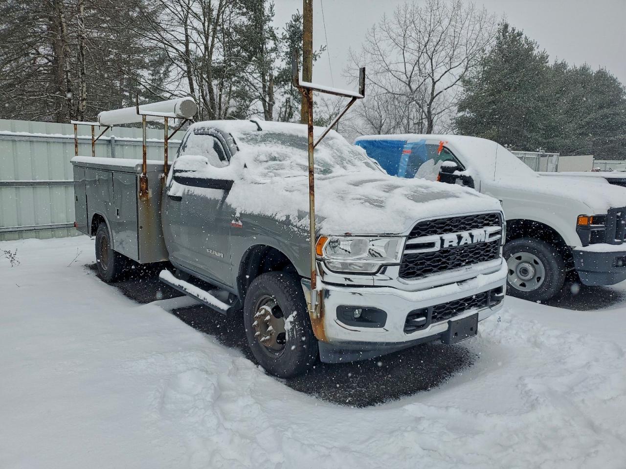 2019 RAM 3500 photo 4