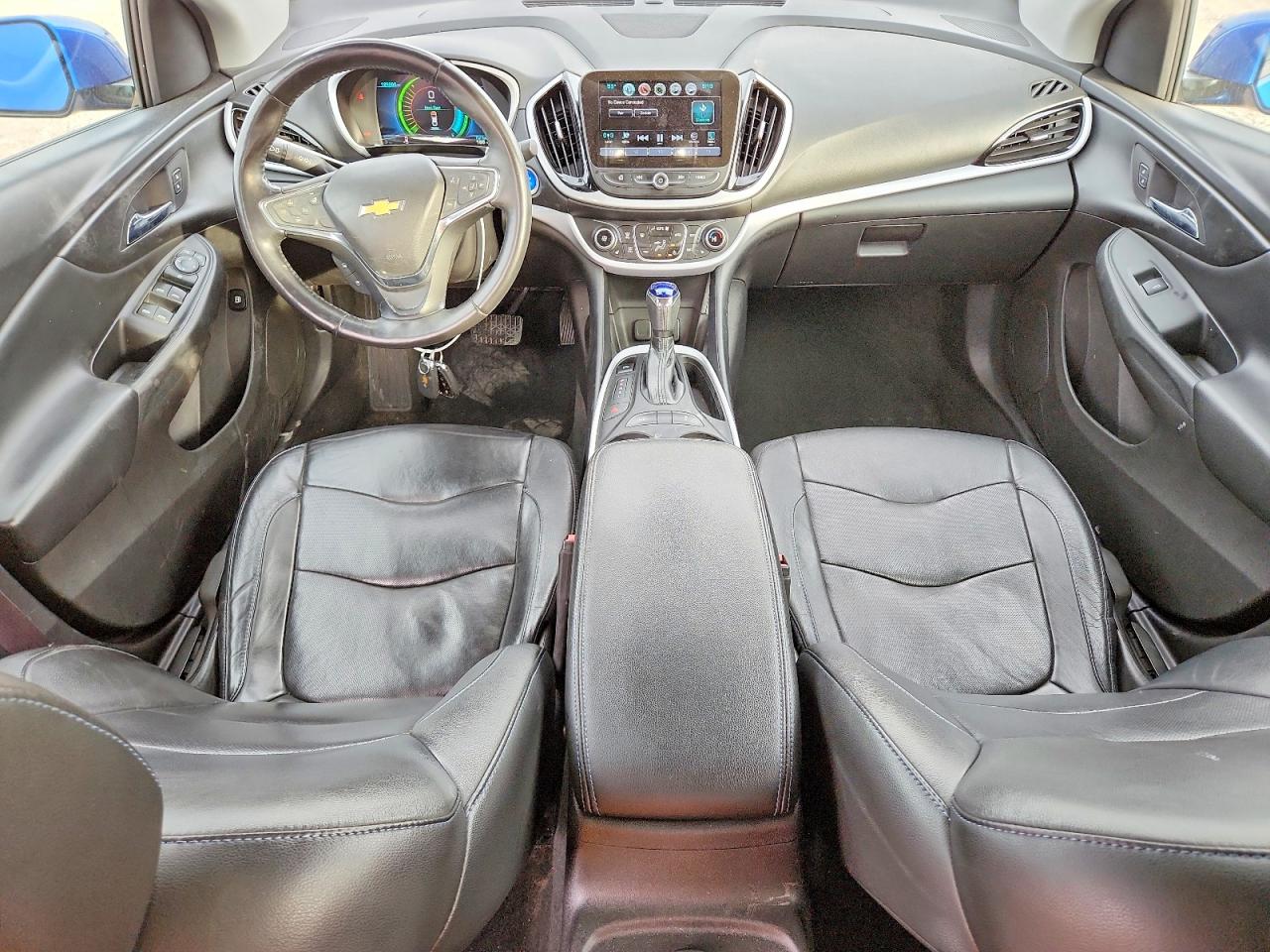 2017 CHEVROLET VOLT LT photo 8