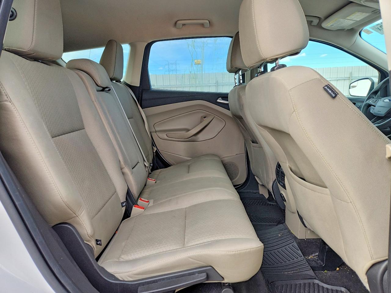2017 FORD ESCAPE SE photo 11