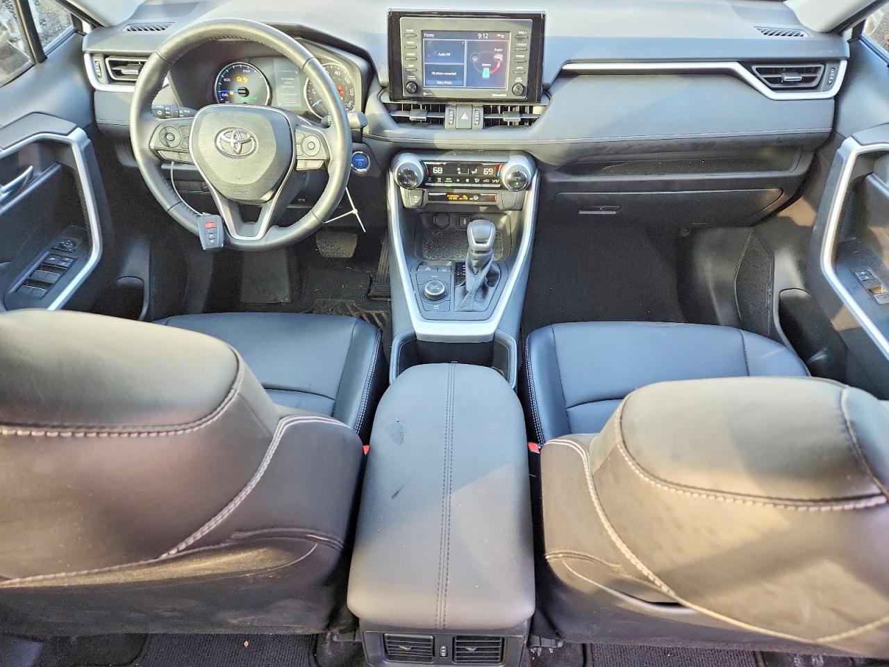 2022 TOYOTA RAV4 XLE PREMIUM photo 8