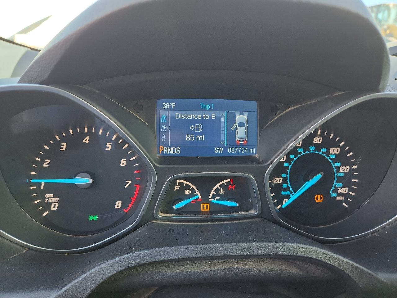 2015 FORD ESCAPE SE photo 9