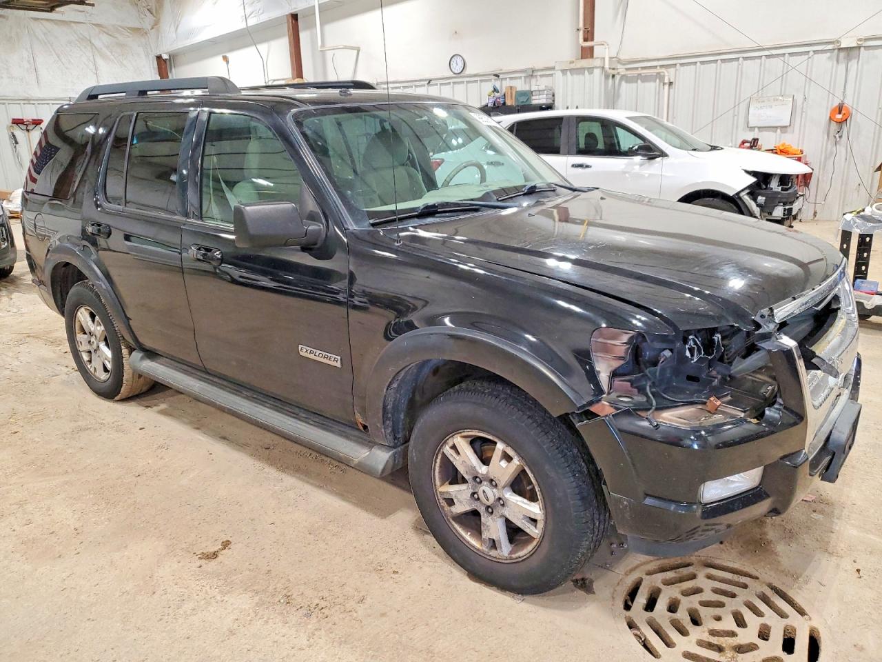 2007 FORD EXPLORER XLT photo 4