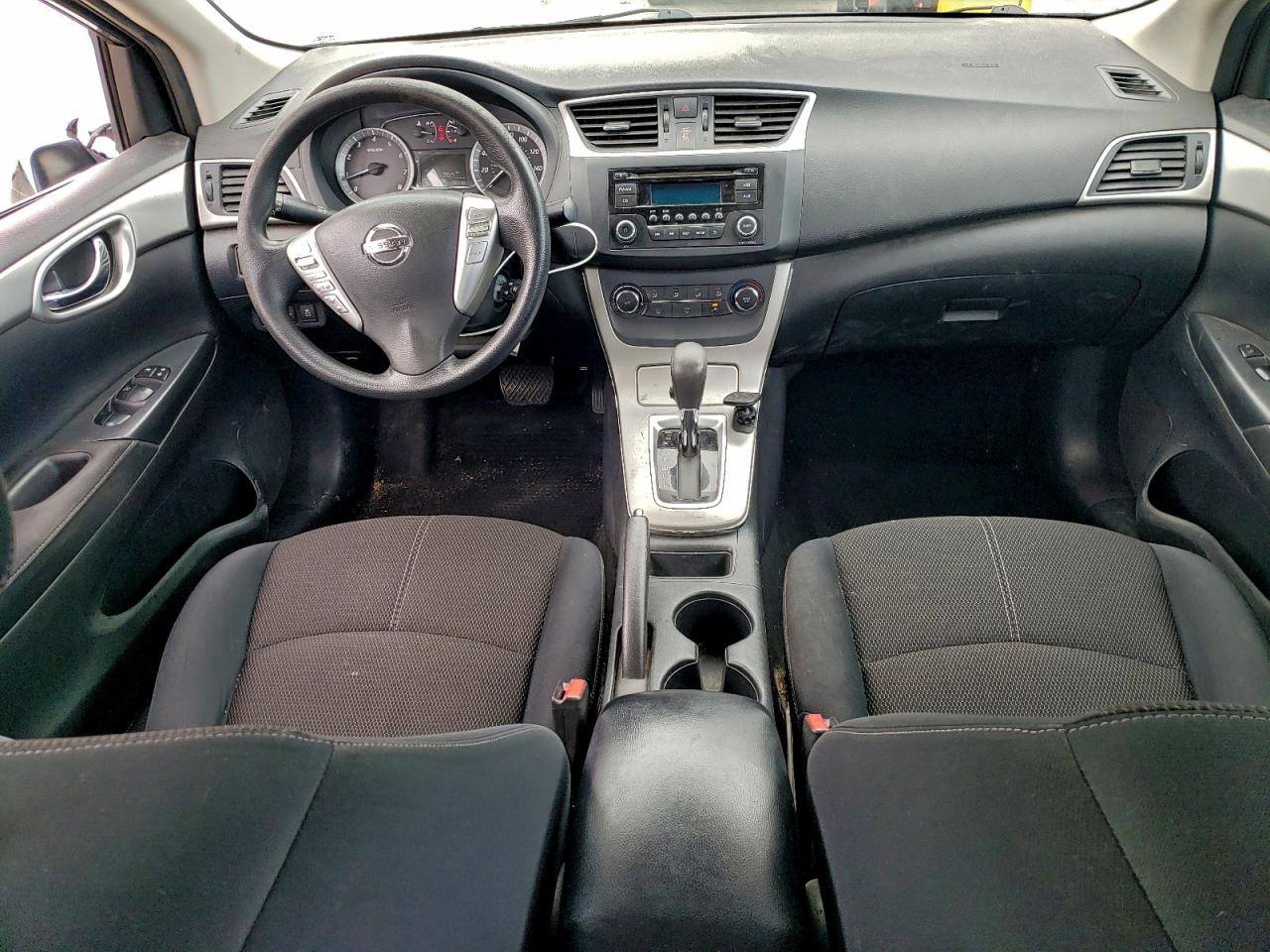2015 NISSAN SENTRA S photo 8
