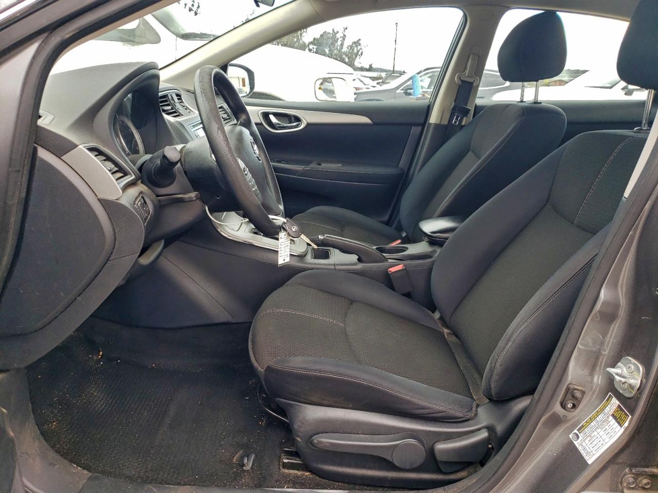 2015 NISSAN SENTRA S photo 7