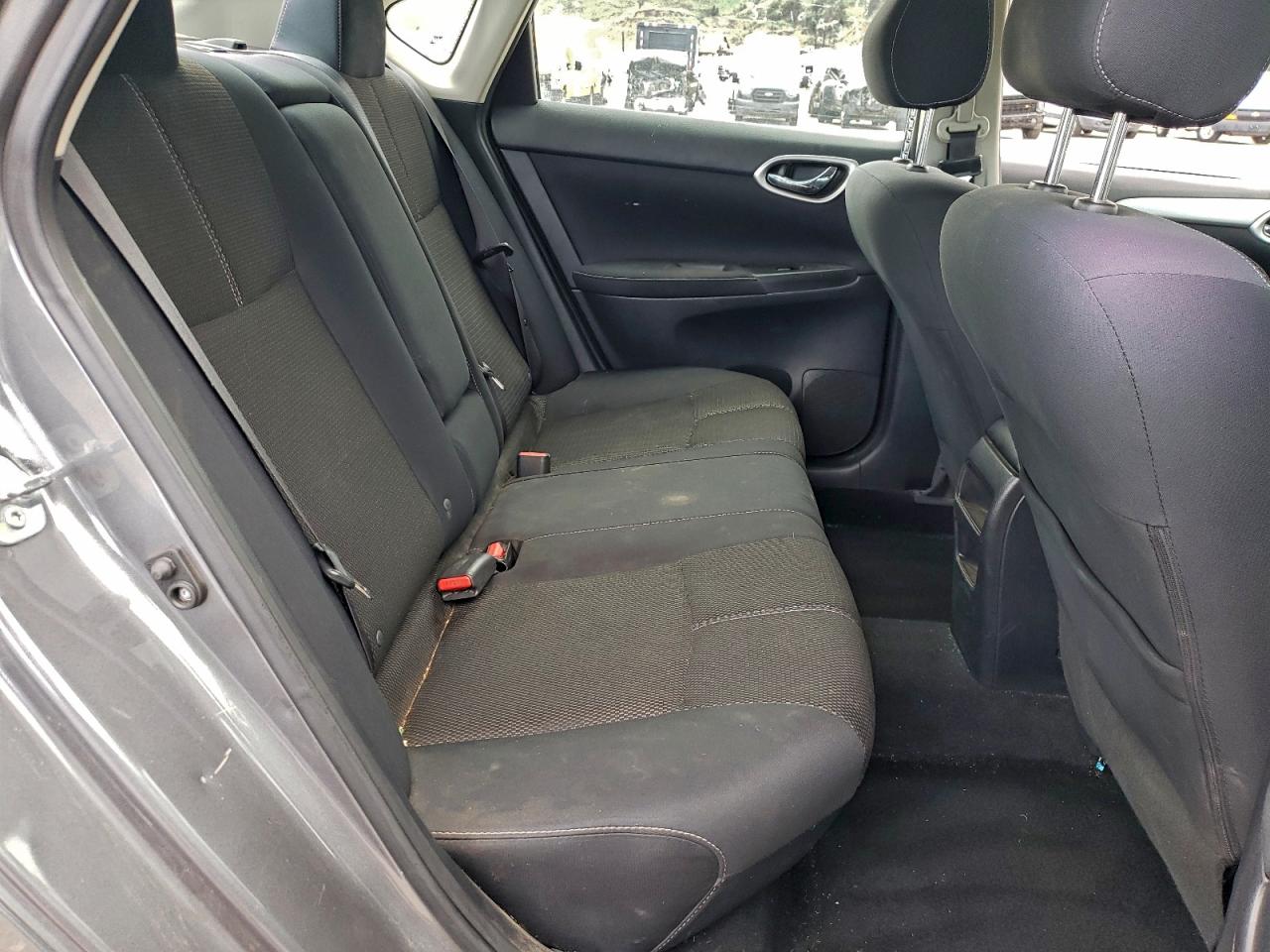 2015 NISSAN SENTRA S photo 10