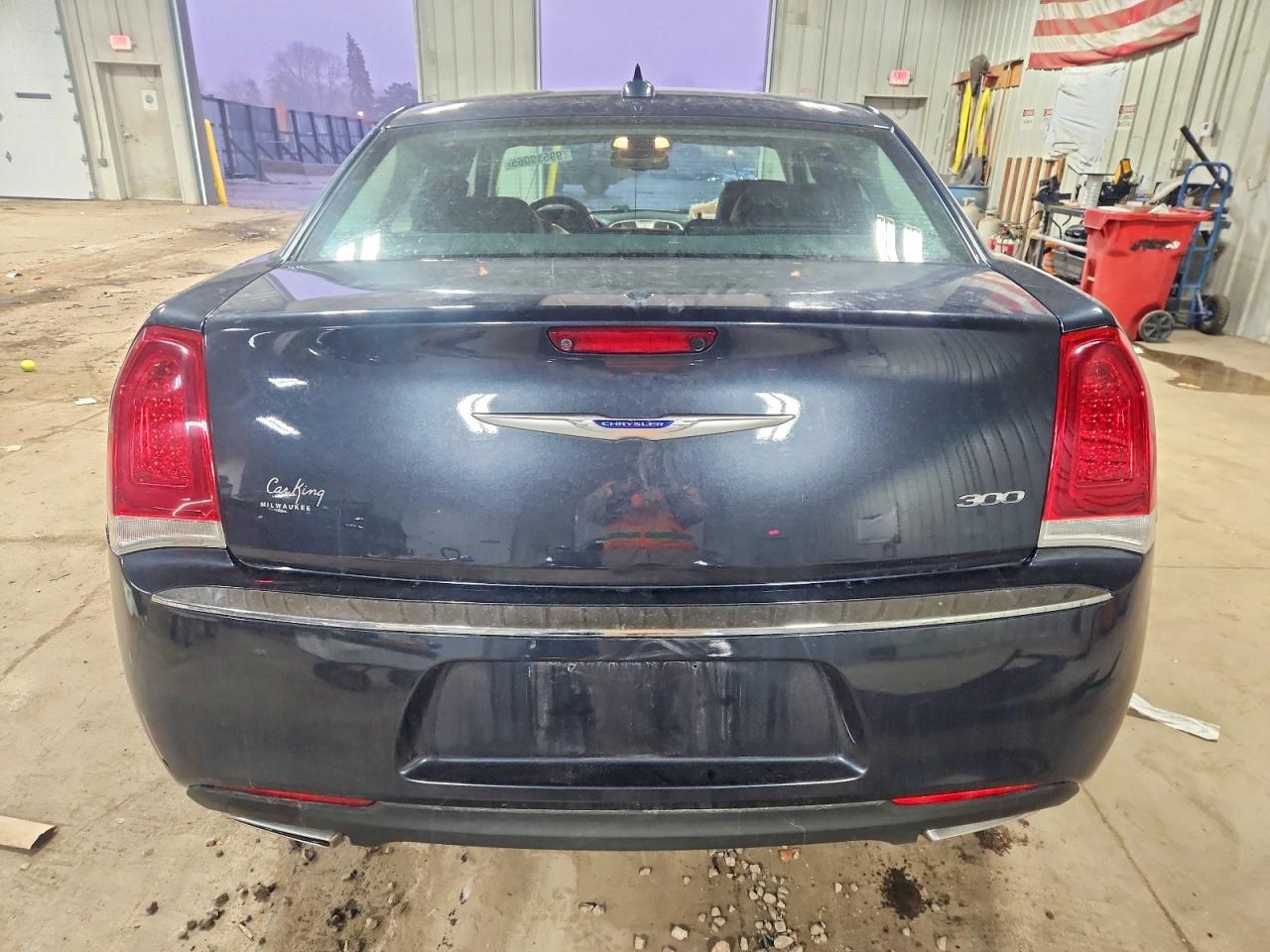2019 CHRYSLER 300 LIMITED photo 11