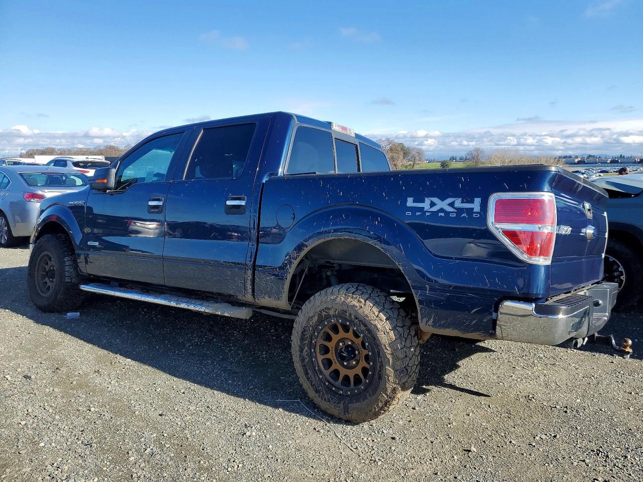 2013 FORD F150 SUPERCREW photo 2