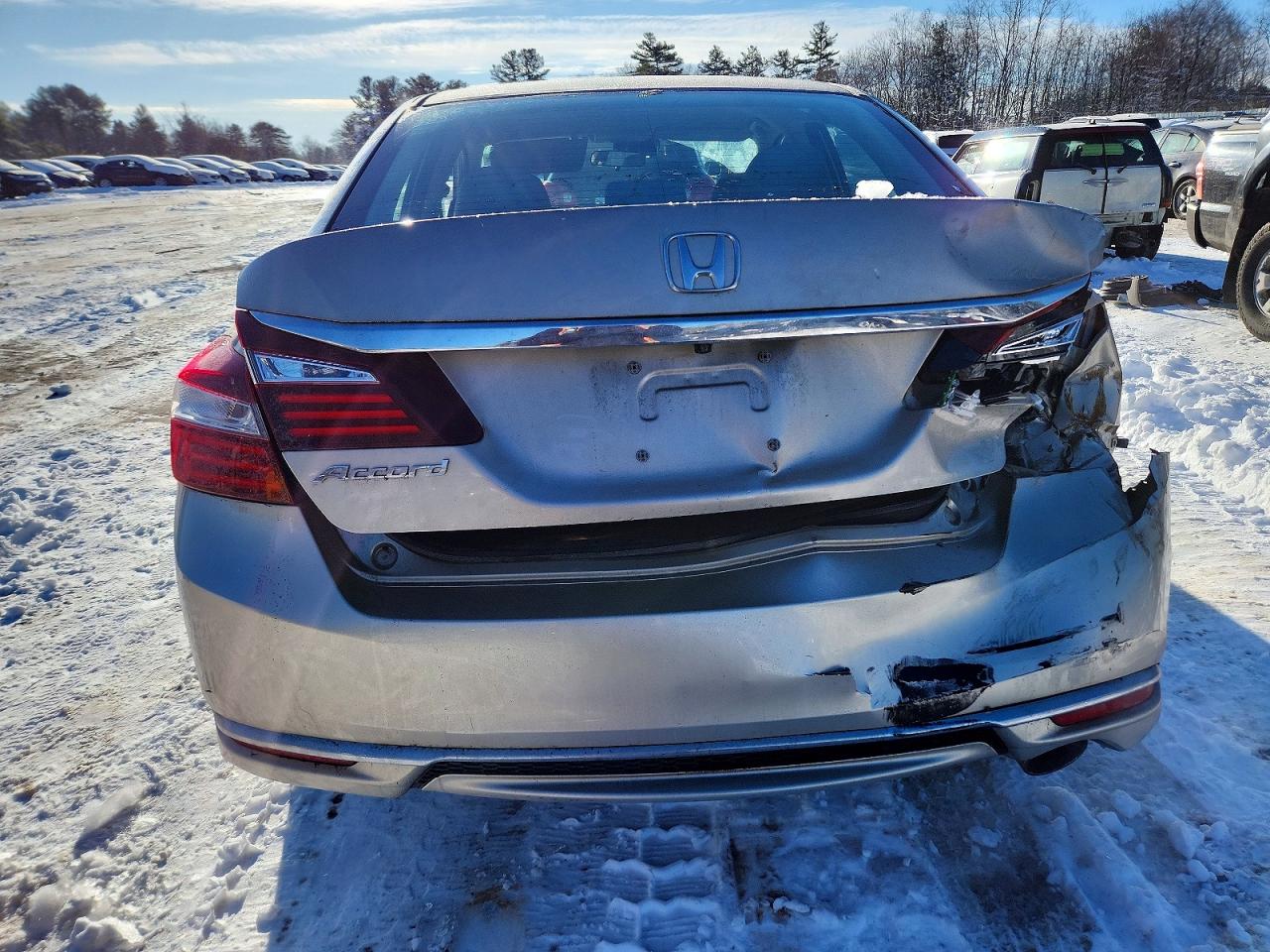 2017 HONDA ACCORD LX photo 6